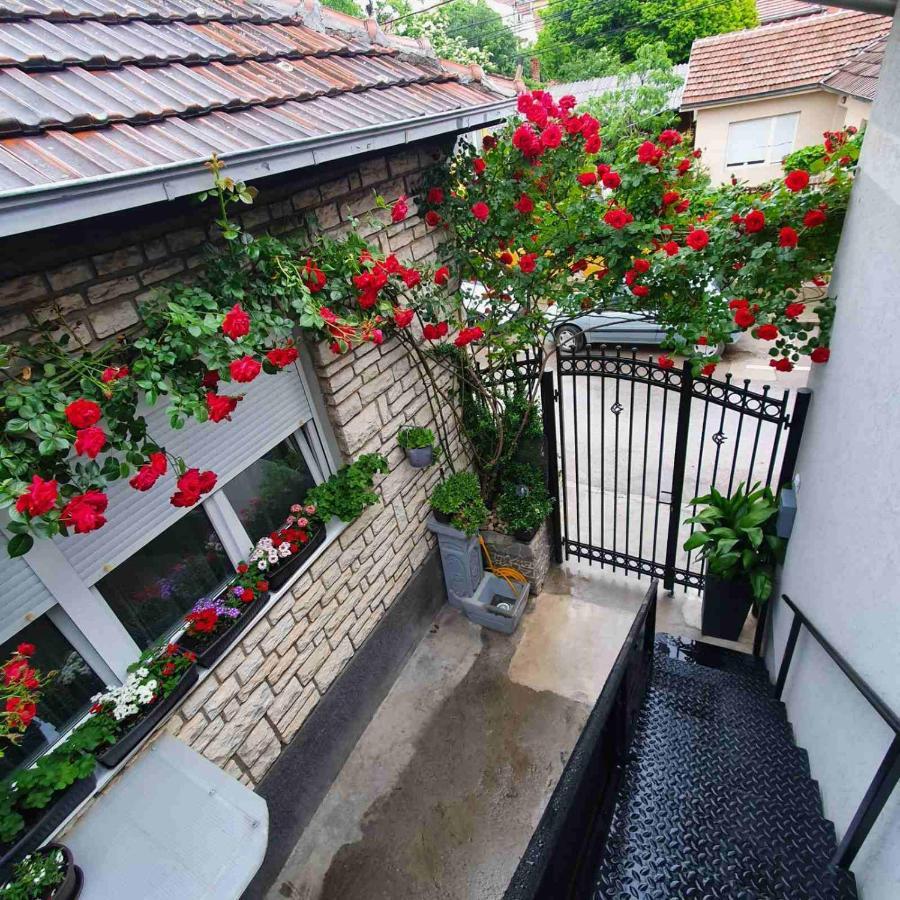 Fortress Apartments Ni エクステリア 写真