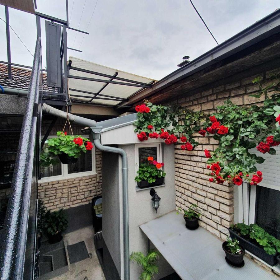 Fortress Apartments Ni エクステリア 写真